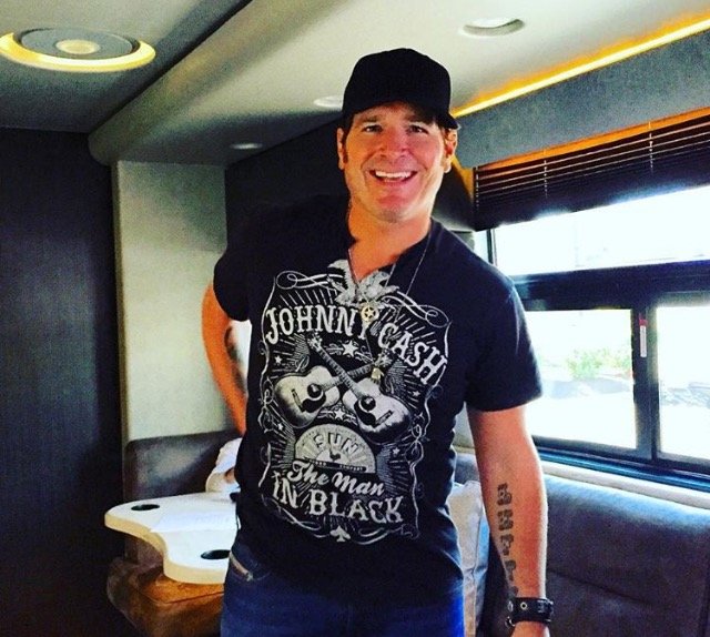 Jerrod Niemann